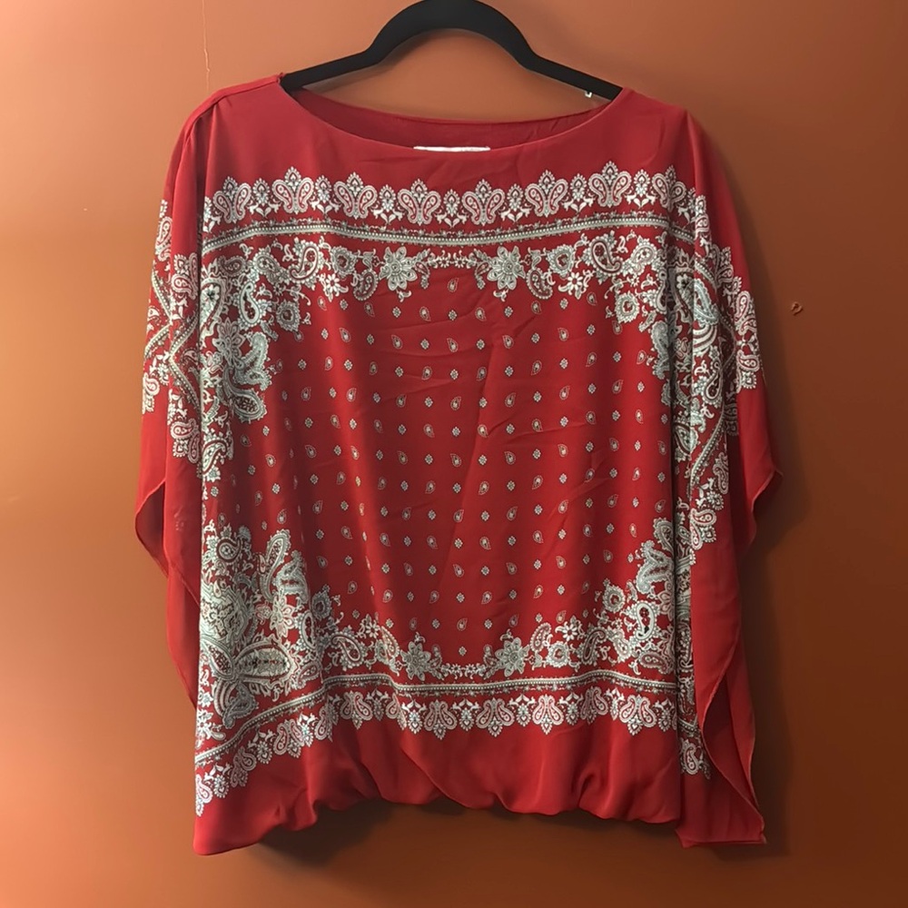Red‎ Boxy Paisley Blouse with Relaxed Fit